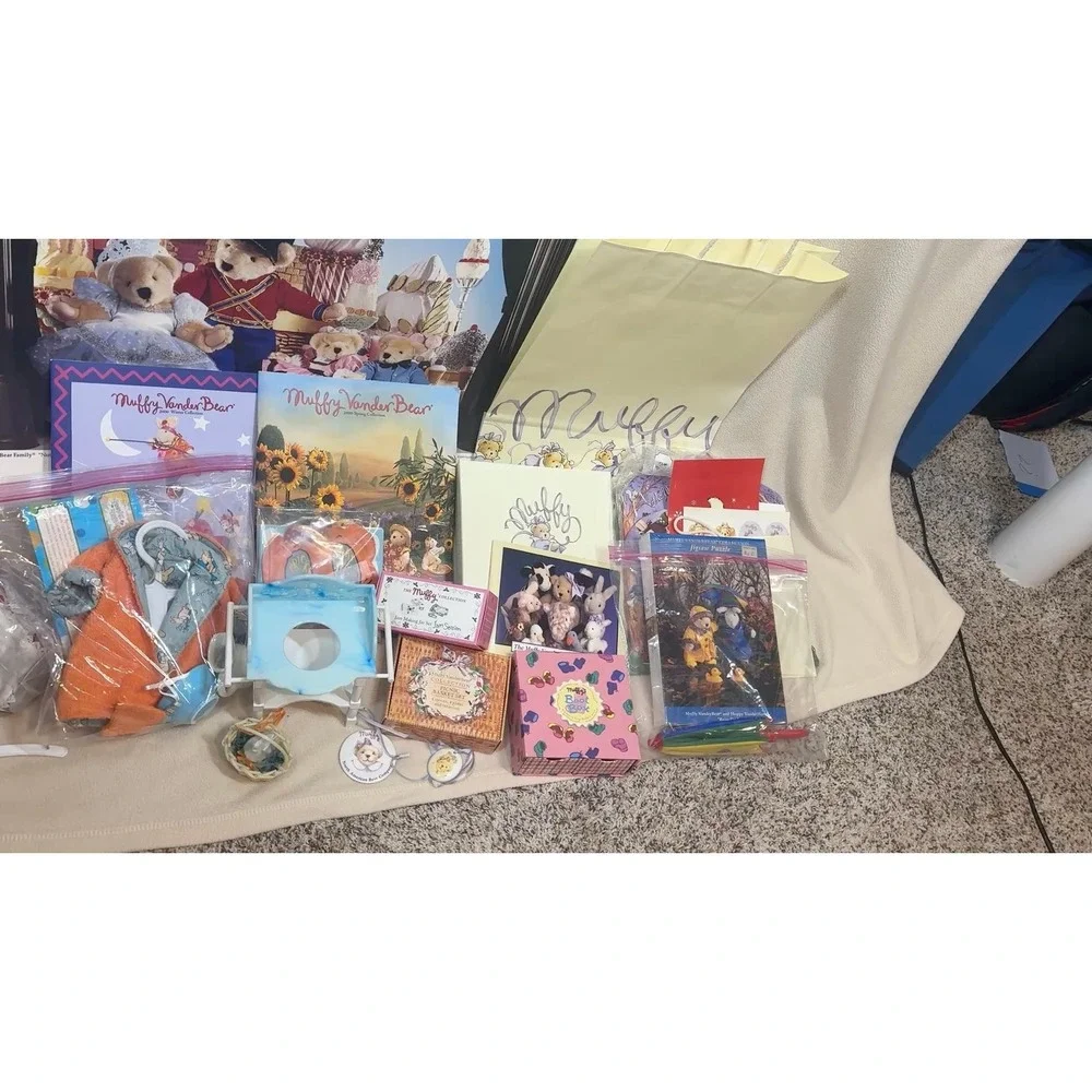 Vtg Muffy VanderBear Lot 80s/90s NABCO Bear Clothing Accessories‎ Books Stickers